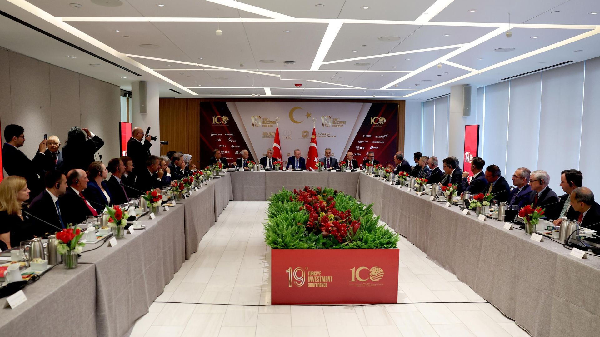 Cumhurbaşkanı Erdoğan: Yapay zekada bize güç katacak altyapı yatırımlarını hızlandırıyoruz