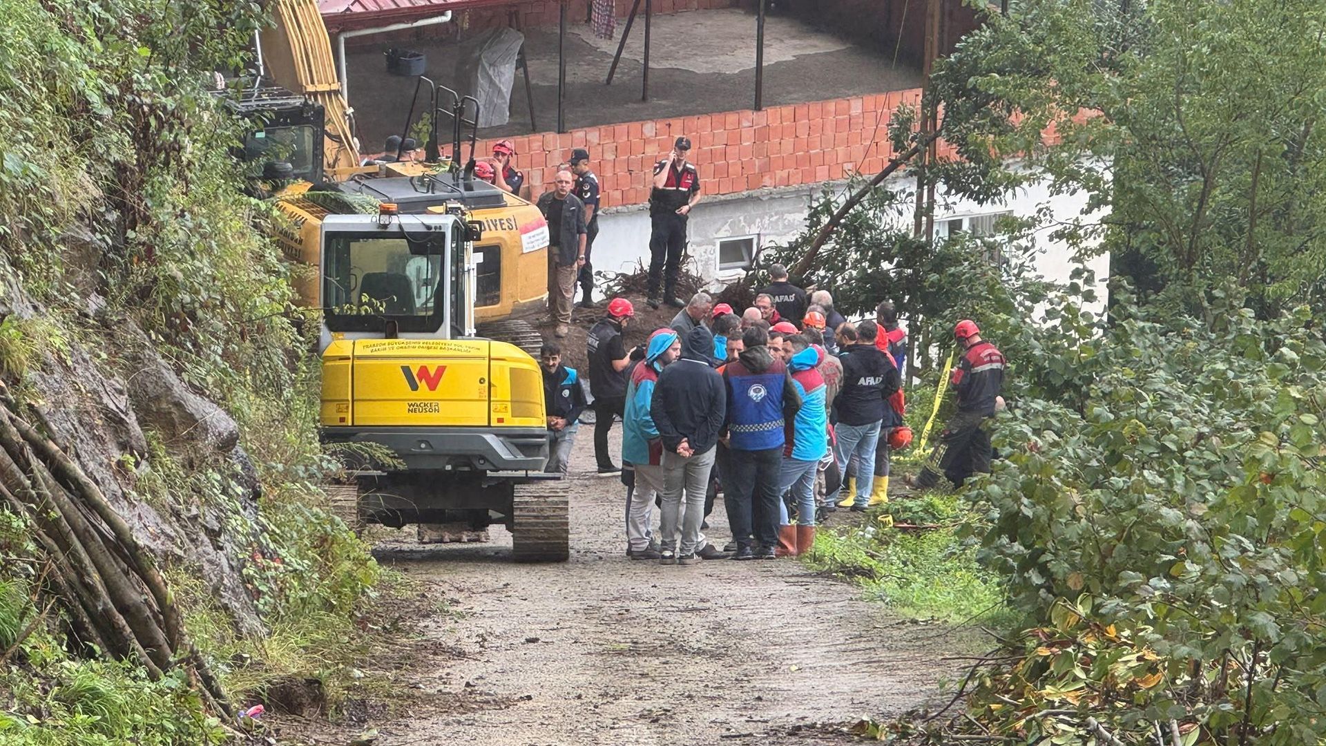 Trabzon'da heyelan meydana geldi: 1 kişi hayatını kaybetti