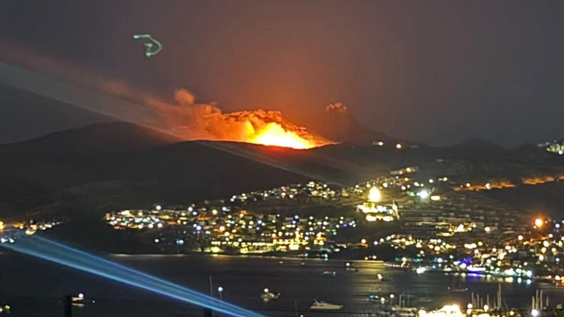 Bodrum'da yangın: Ekipler seferber oldu