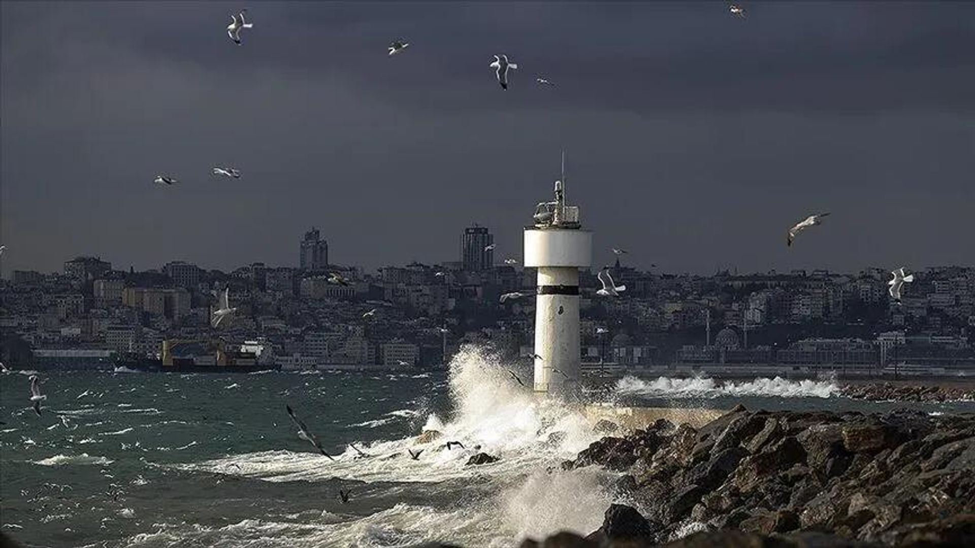 İstanbul Valiliği uyardı: Akşam saatlerinden itibaren etkili olacak