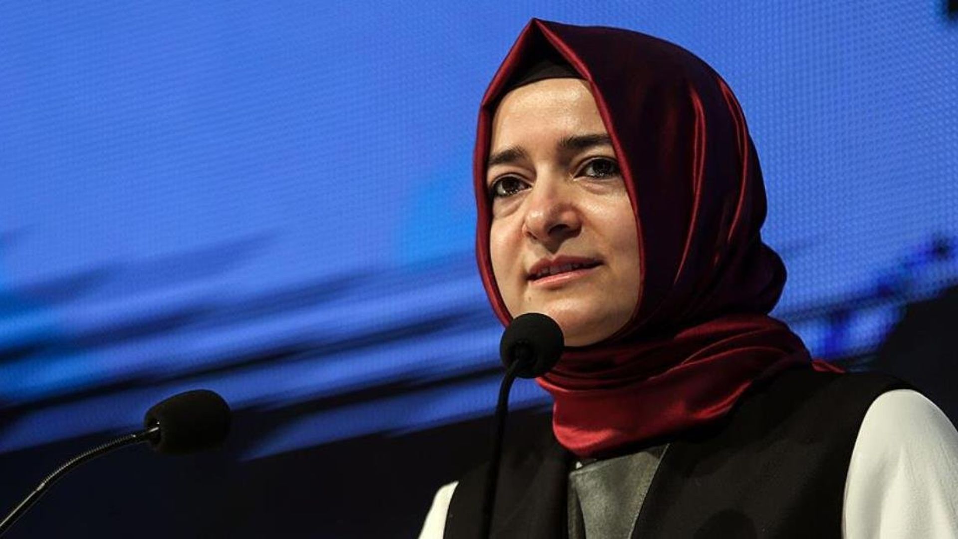 Fon soruşturması: Fatma Betül Sayan Kaya ve eşinin mal varlıklarına dondurma talebi