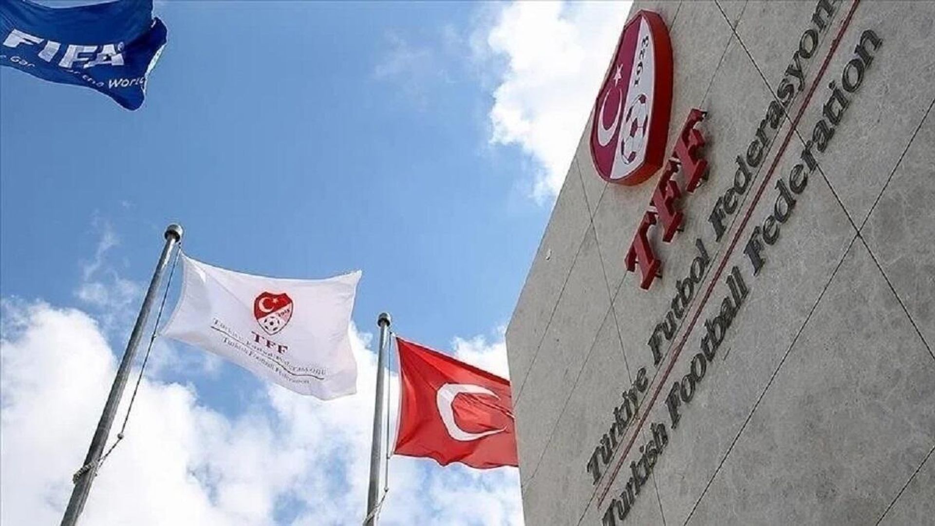 TFF,  'VAR odasındaki dijital materyallerin silindiği iddiası'nı yalanladı: Suç duyurusunda bulunulacak