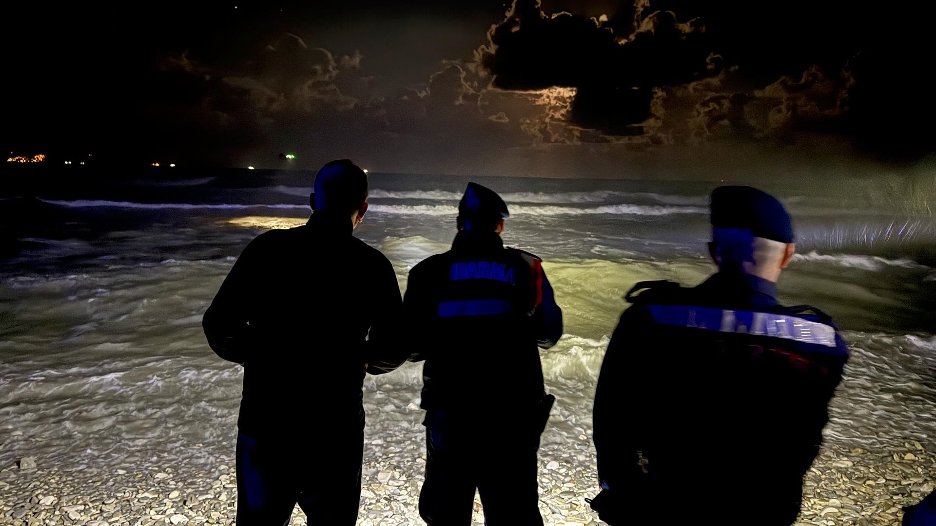 Sinop'ta tekne kazası: 1 polis yaşamını yitirdi, 1 polis aranıyor