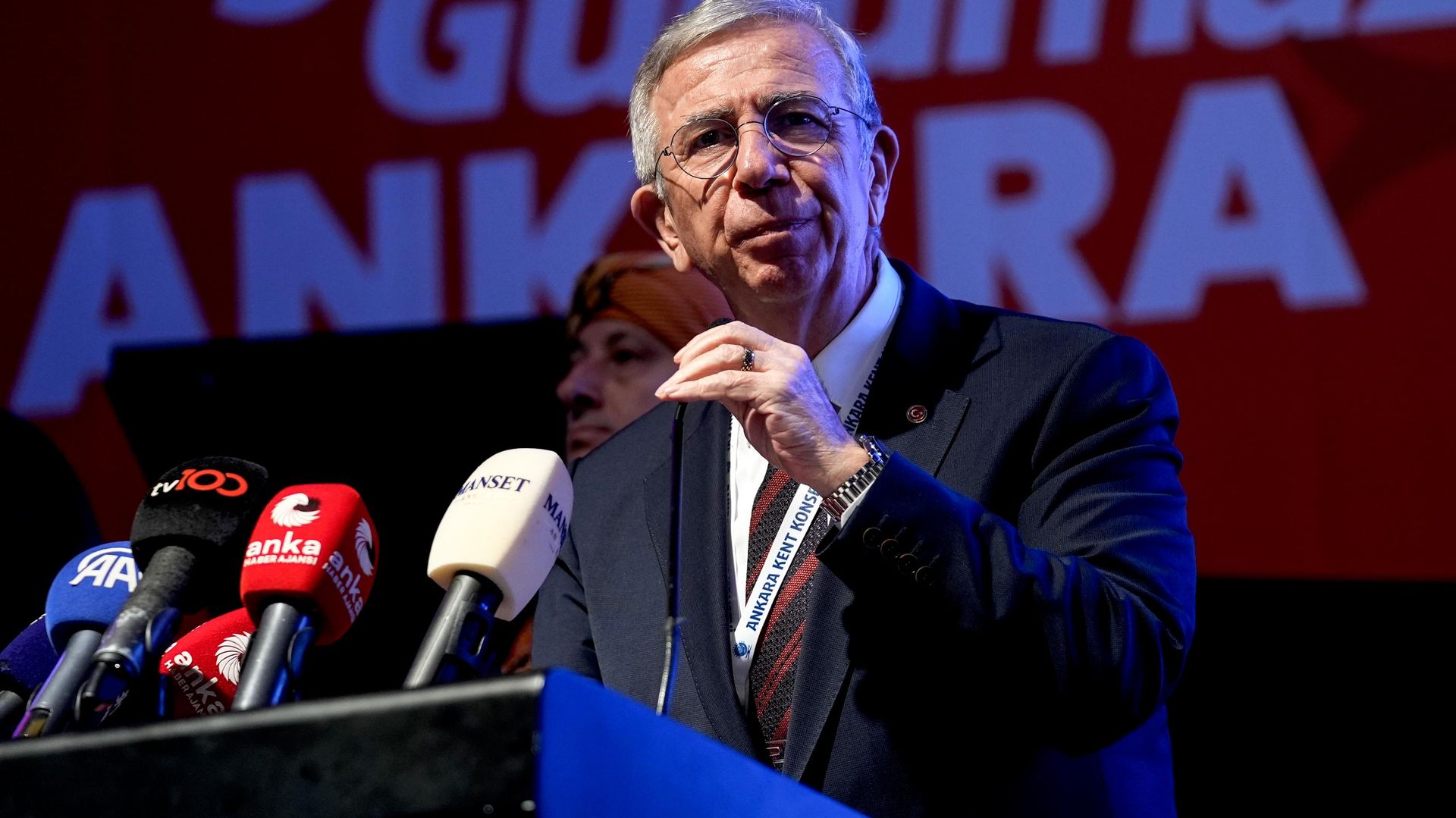 Ankara Büyükşehir Belediye Başkanı Mansur Yavaş, neden CHP'den istifa ettiğini açıkladı