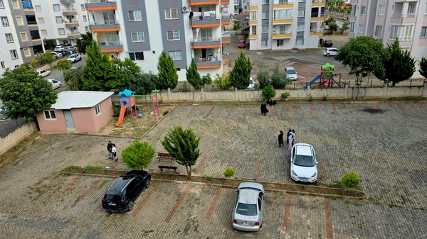 Adana ve Osmaniye'de peş peşe depremler: Saimbeyli akşam saatlerinde yeniden sallandı