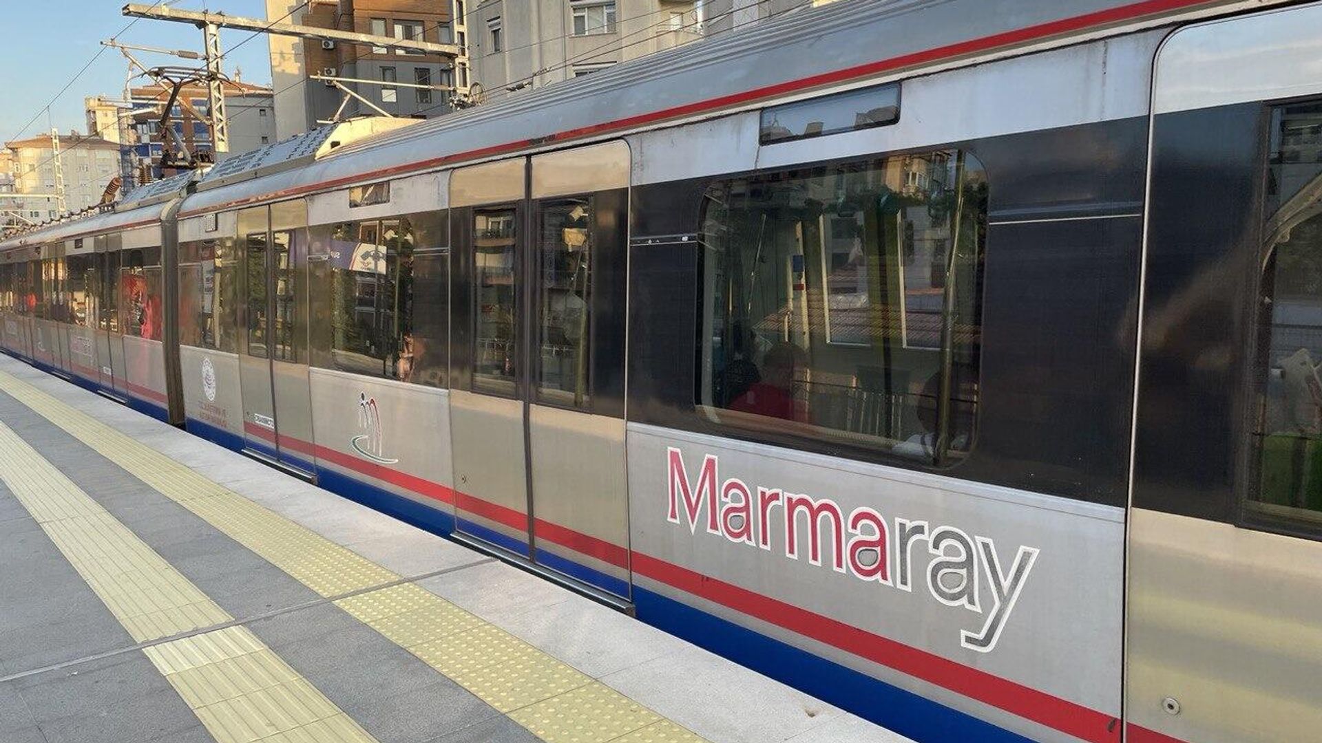 Marmaray'da seferler gecikmeli yapılıyor