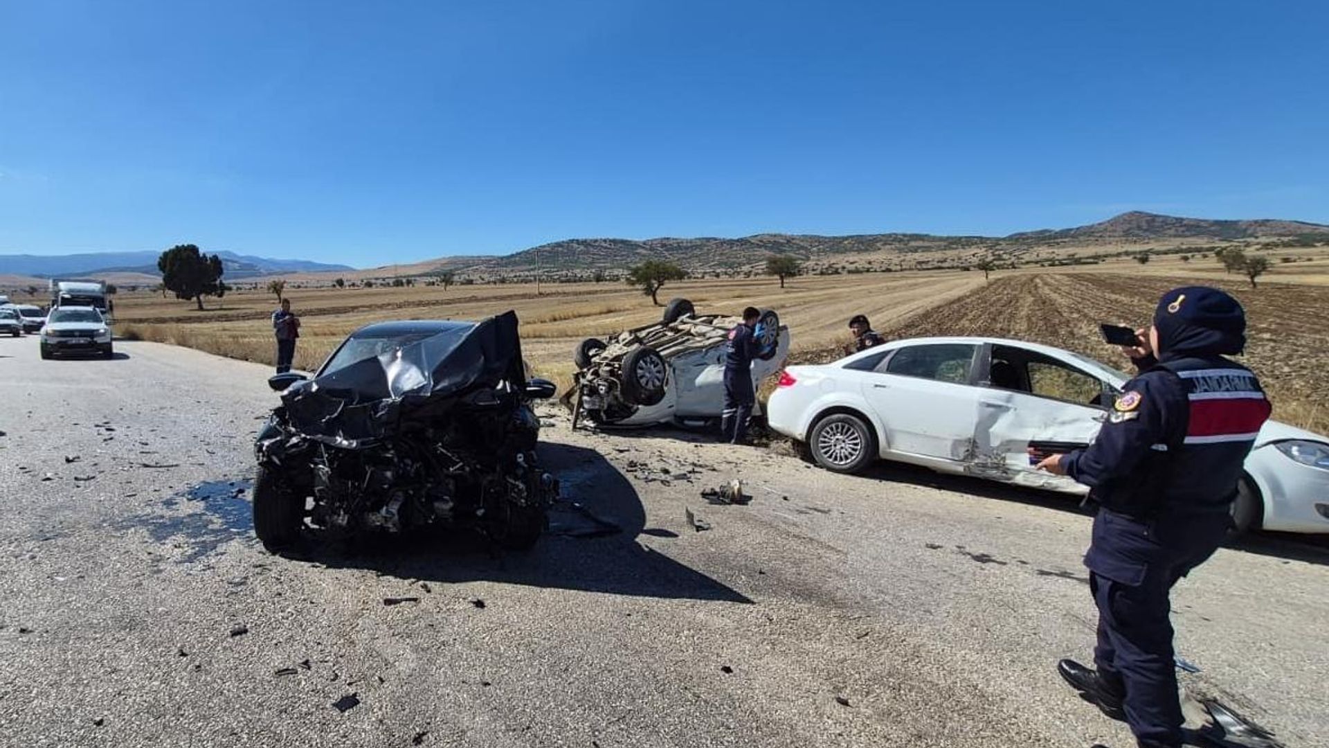 Burdur'da trafik kazası: 1 ölü, 4 yaralı