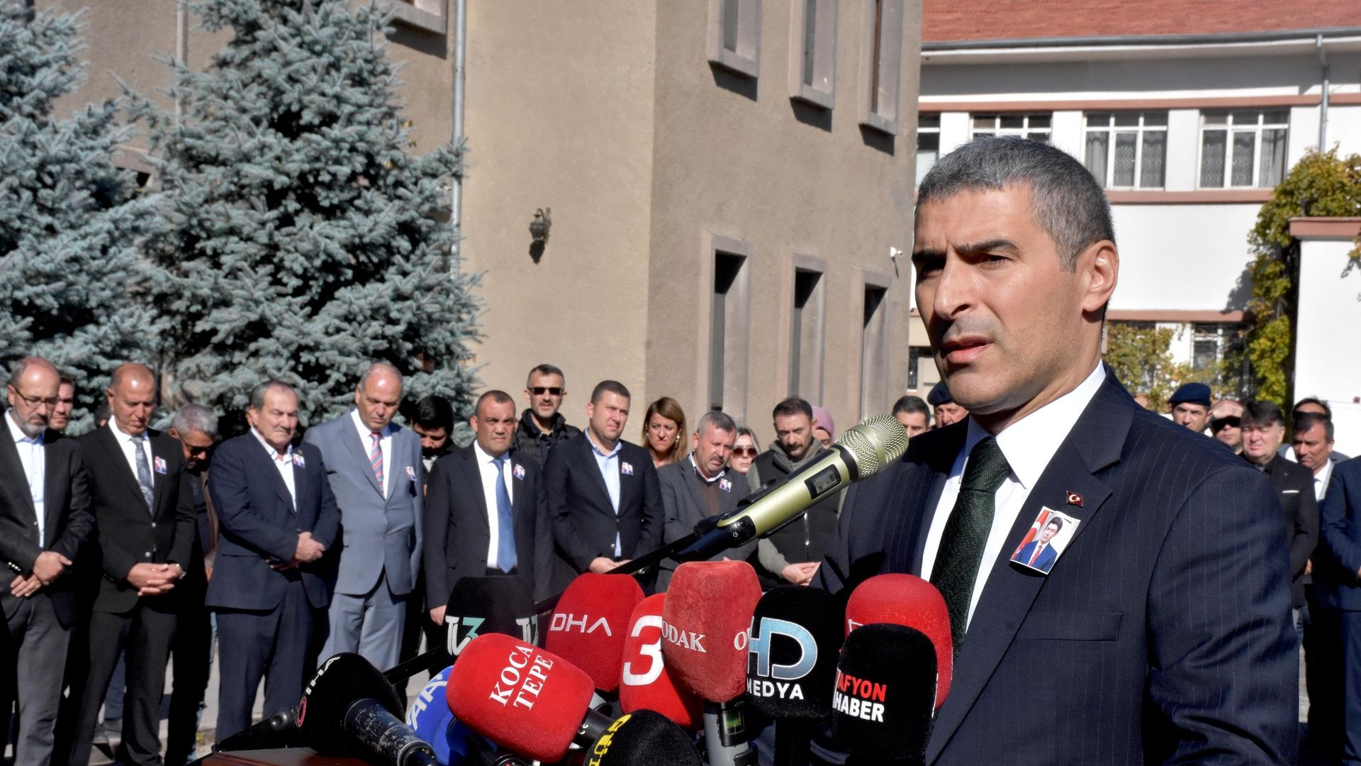 İhsan Ayrancı son yolculuğuna uğurlandı, Vali Aktaş'tan açıklama: 'Son derece kırgınım, kızgınım'