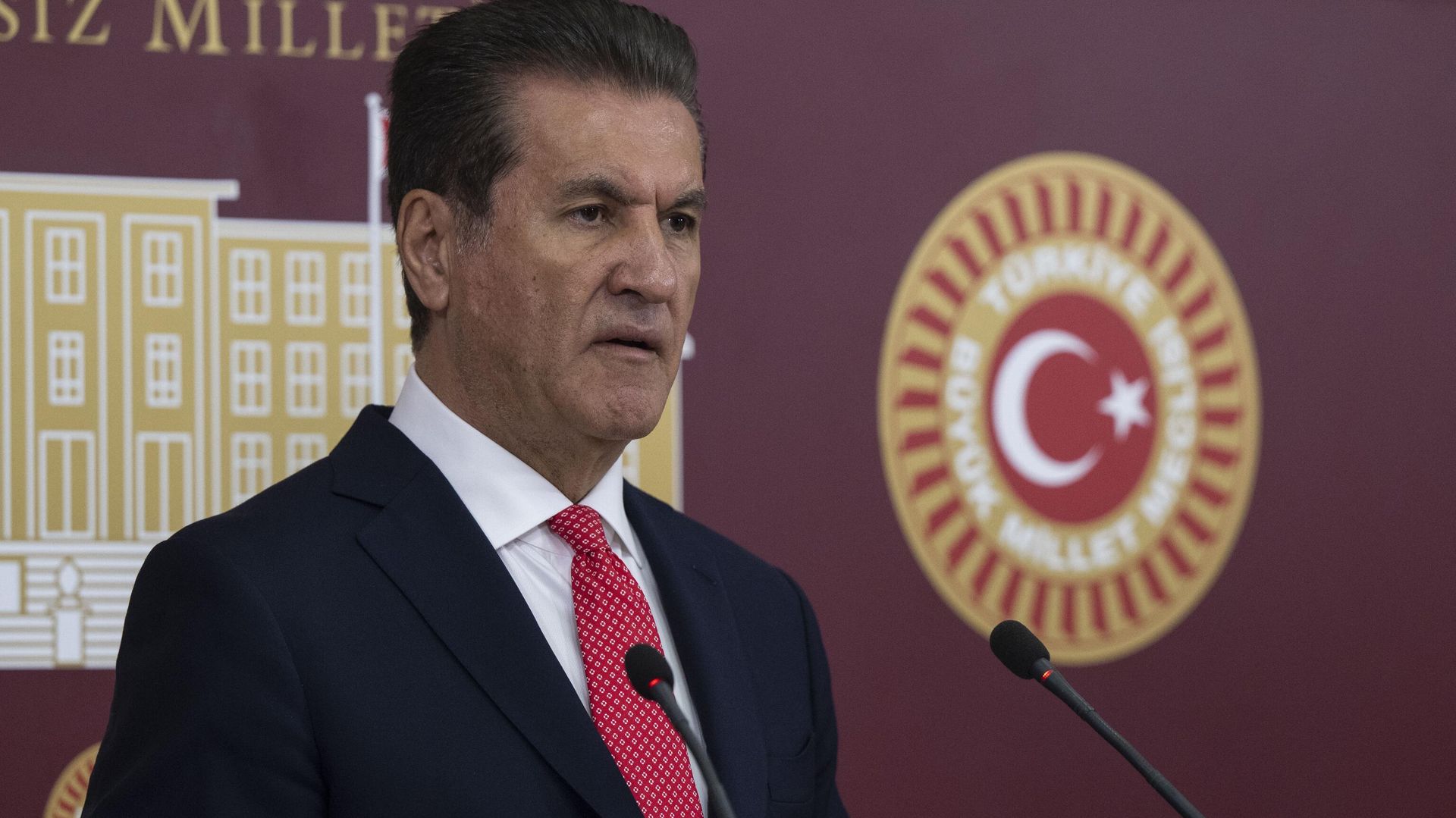 Mustafa Sarıgül'den eski eşi ve oğulları hakkındaki gözaltı kararı sonrası ilk açıklama