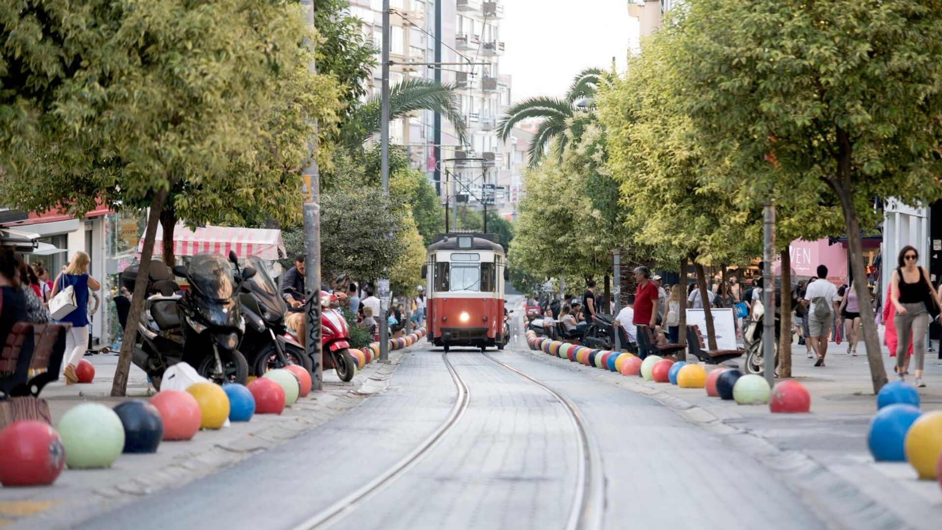 Kadıköylüler dikkat: Moda Tramvay hattı seferlerine ara veriliyor