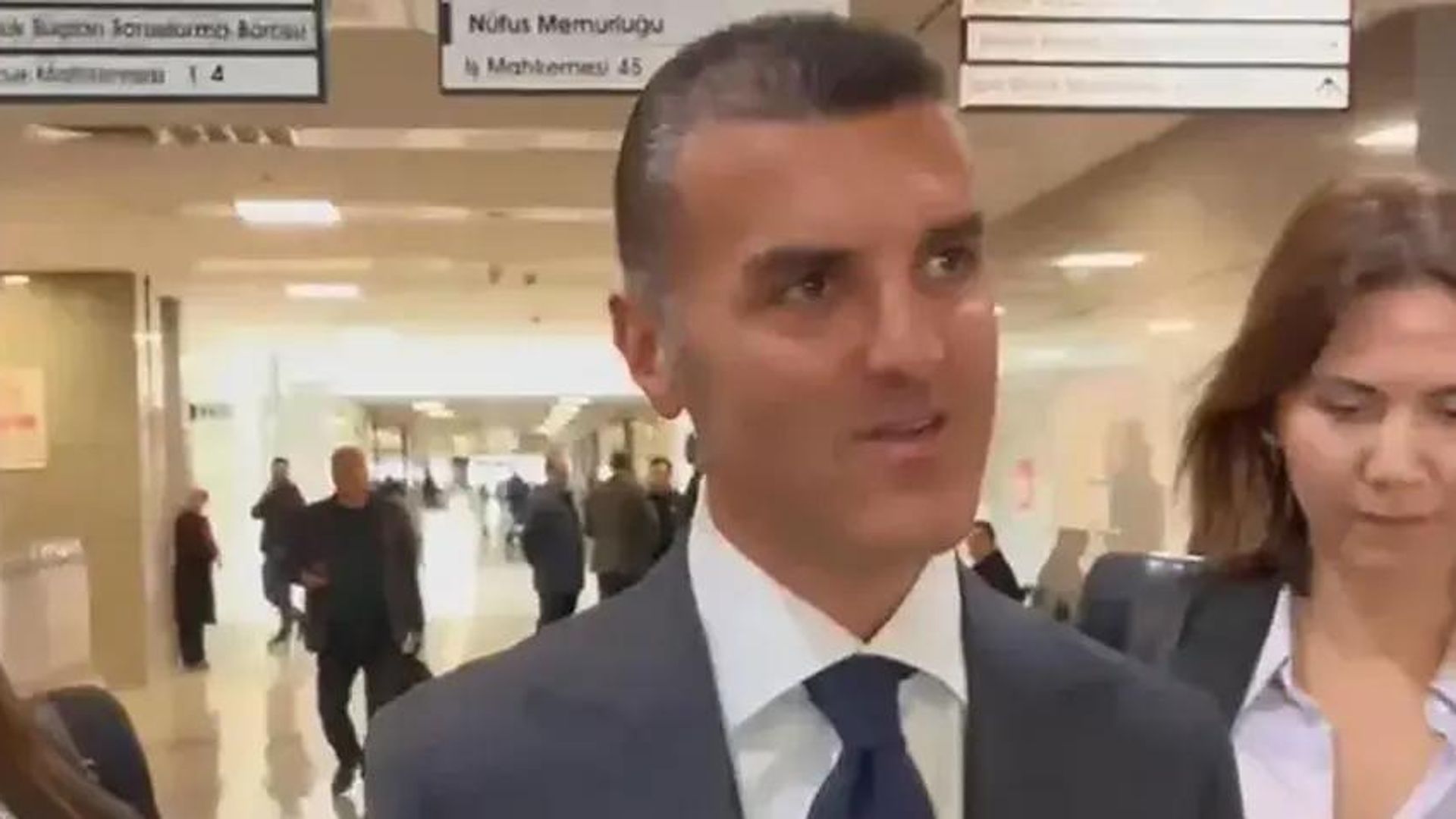 Emir Sarıgül emniyette: Kara para aklama soruşturmasında 17 şüphelinin adliyedeki işlemleri sürüyor