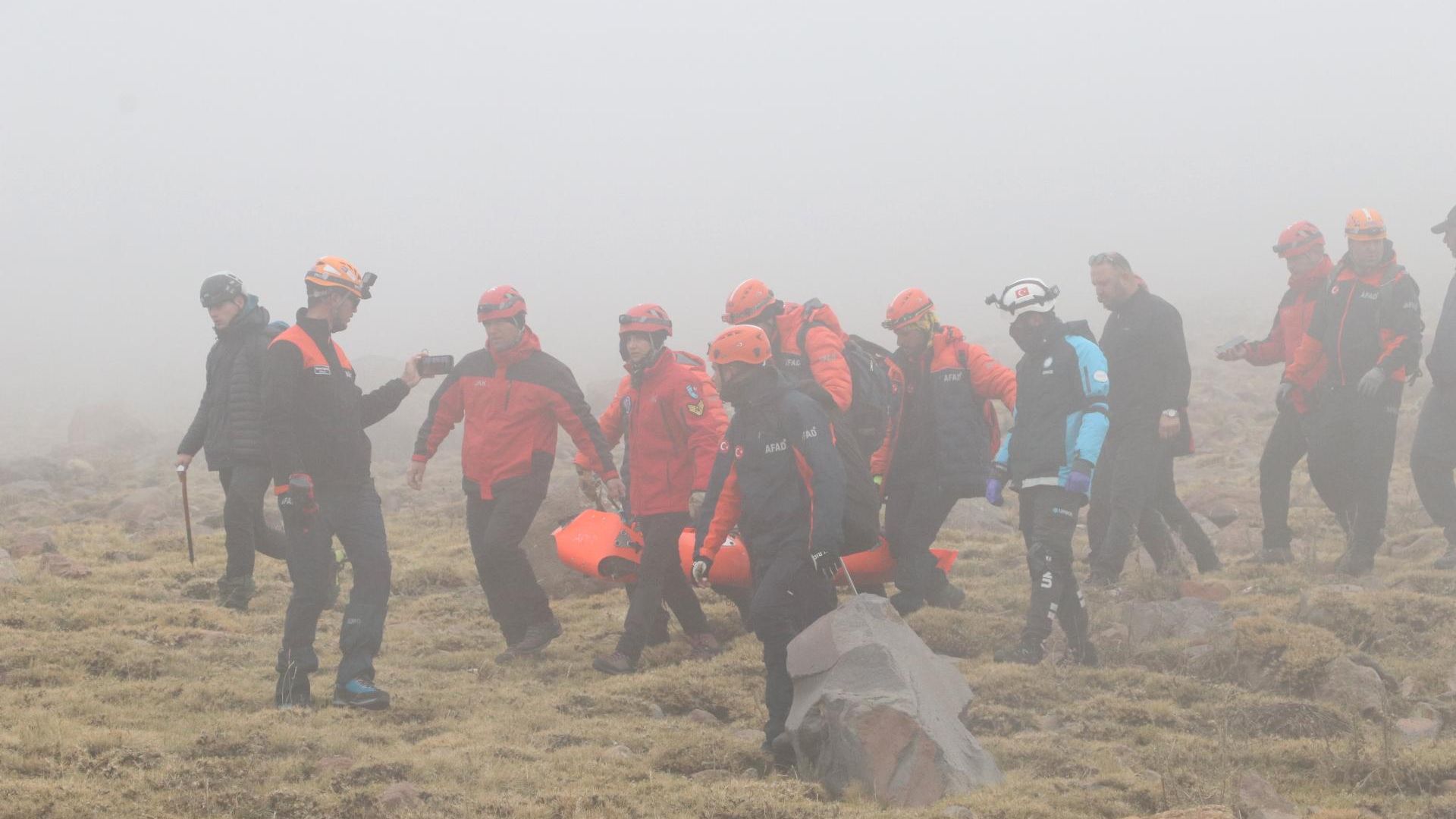 Erciyes Dağı'na tırmanırken düşen dağcı hayatını kaybetti