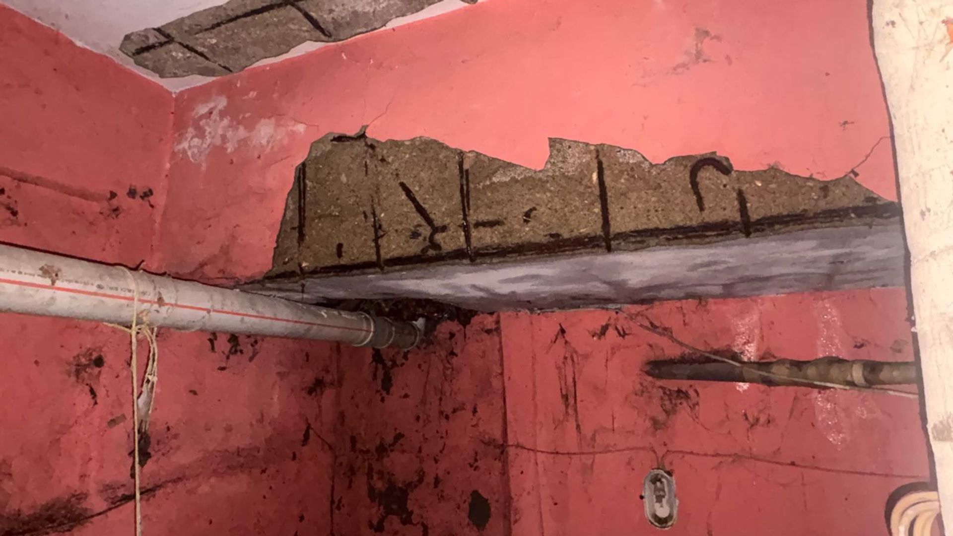 Kadıköy'de 6 yapı için tahliye kararı: Belediye 'yıkılma tehlikesi var' dedi, tebligat beklenmeden tahliye başlatıldı