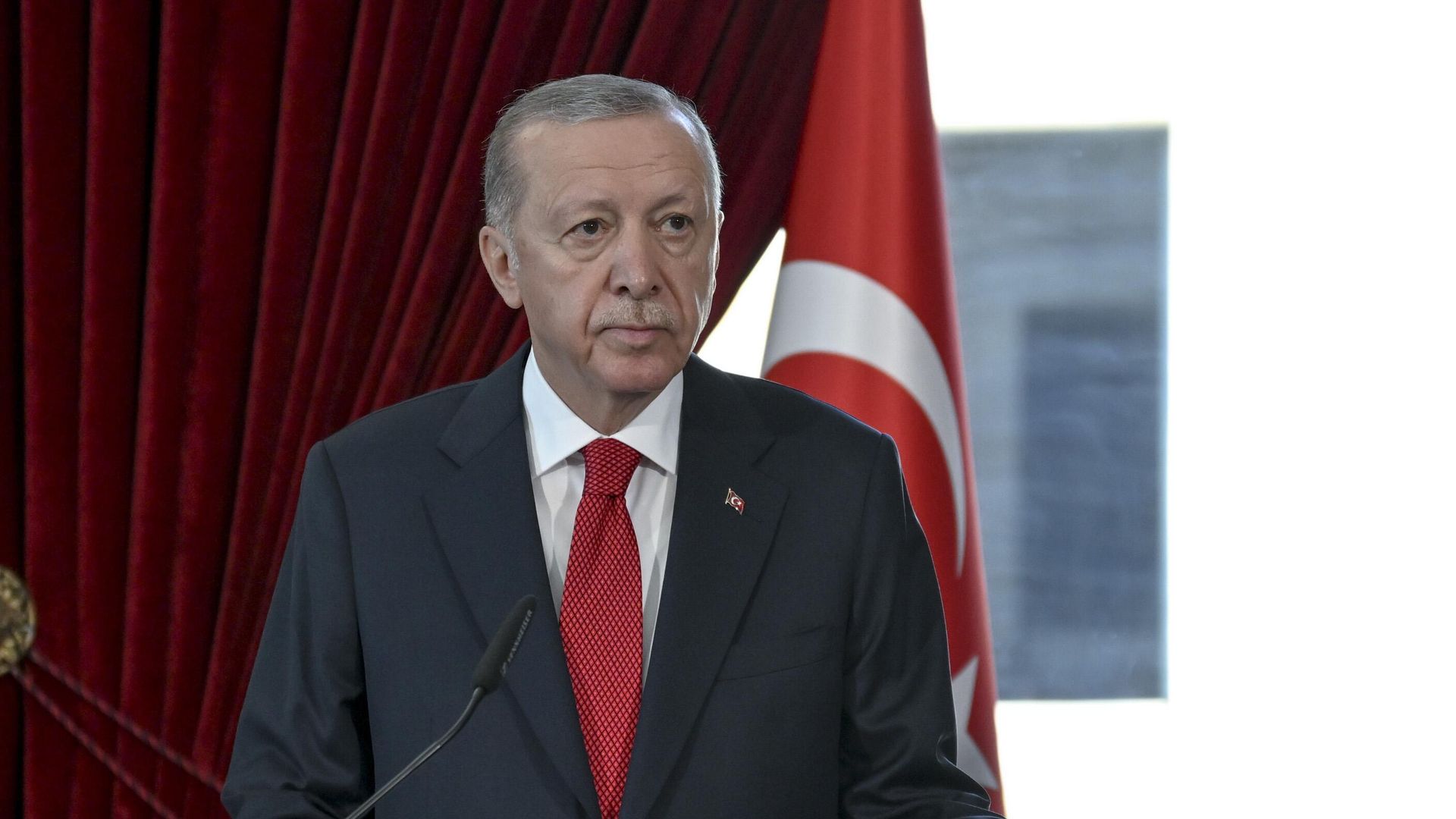Erdoğan başkanlığındaki devlet erkanı Anıtkabir'i ziyaret etti: 'Türkiye Yüzyılı hedefine ulaşıncaya kadar çalışacağız'